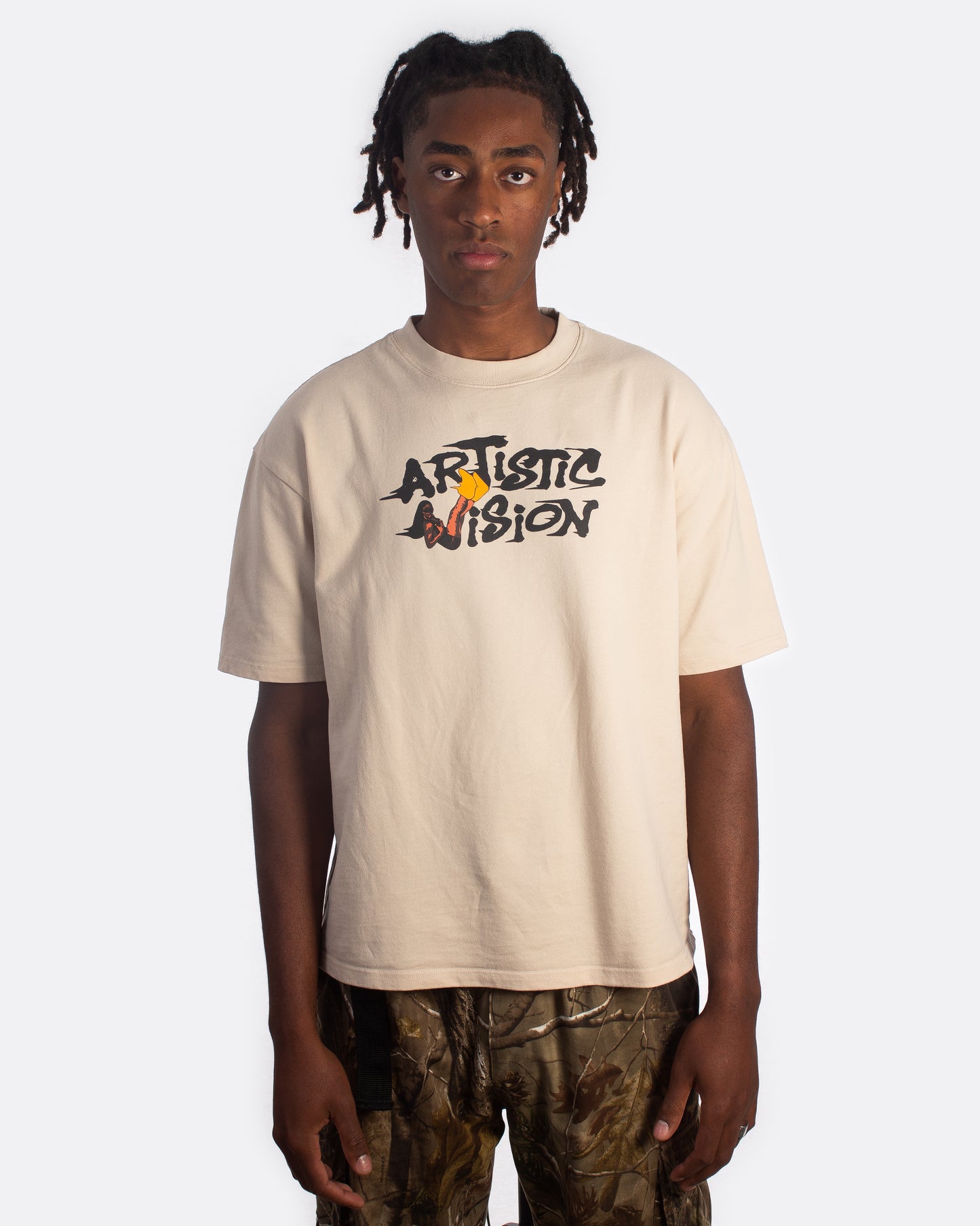 ARTISTIC VISION SPACE GIRL TEE